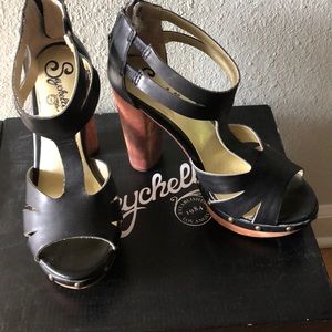 Platform sandals!
